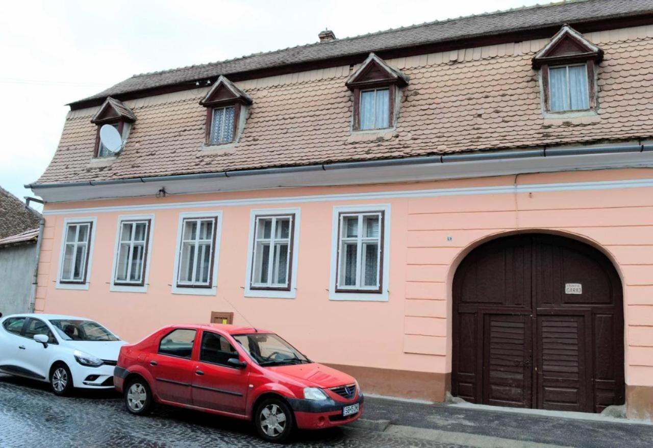 Apartmán Twins Boutique Korsy Sibiu Exteriér fotografie